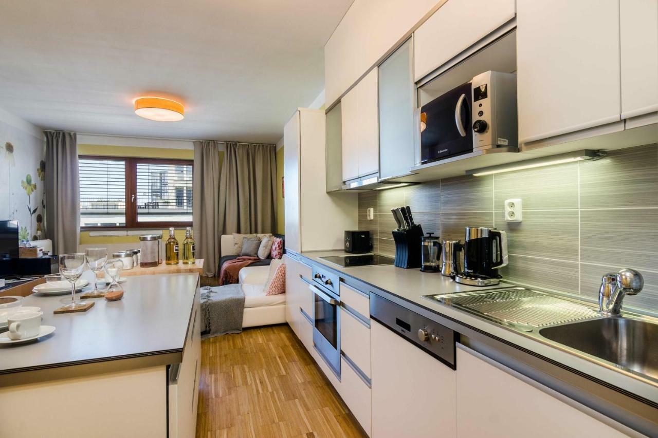 Luxury Center APT Garage Parking by Michal&Friends Prag Exterior foto